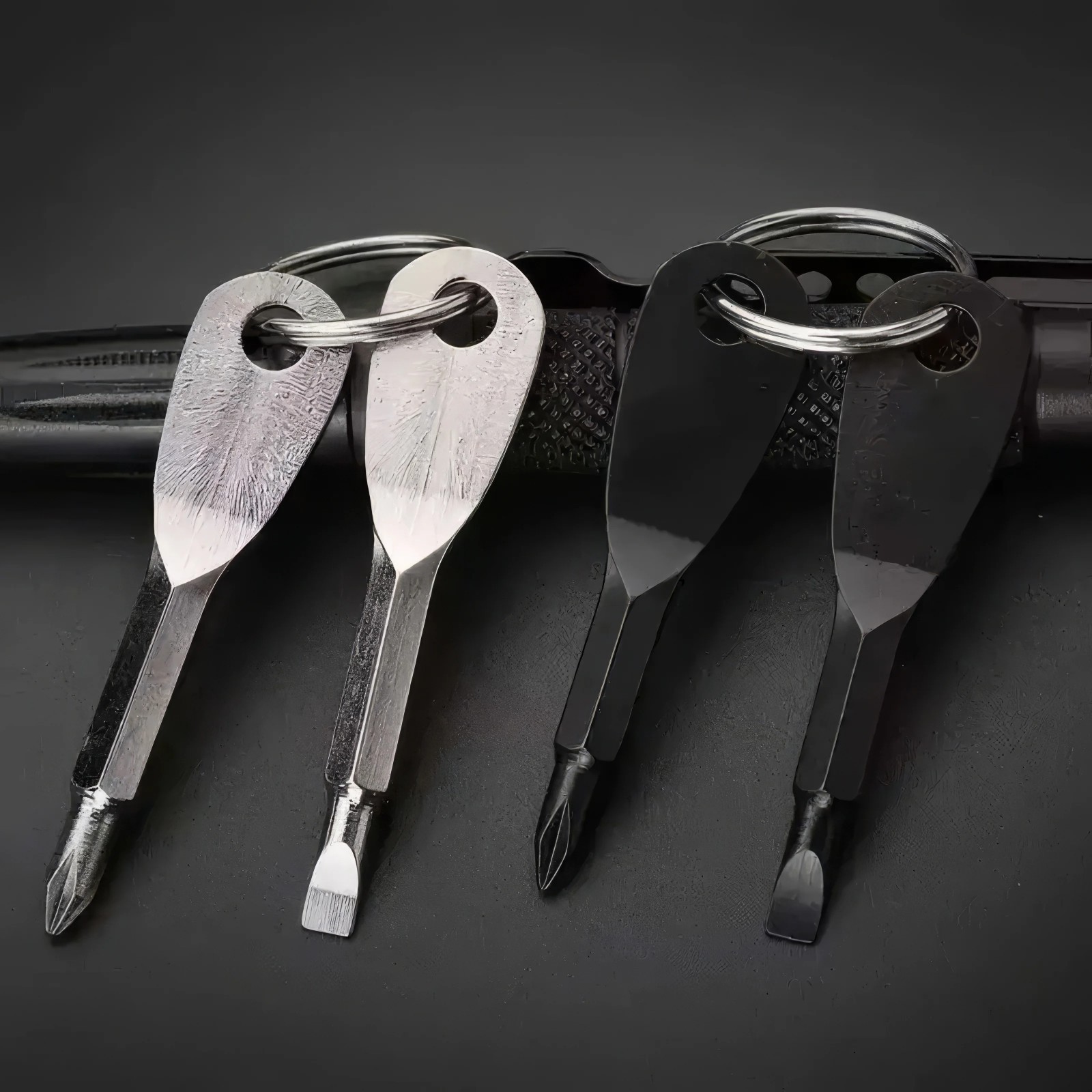 2PCS Keychain Screwdriver Multi Tool Portable Repair Kit Camping EDC