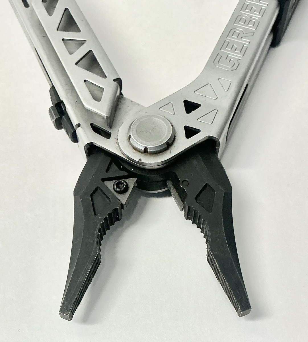 GERBER LEGENDARY BLADES CENTER DRIVE (P33013910)