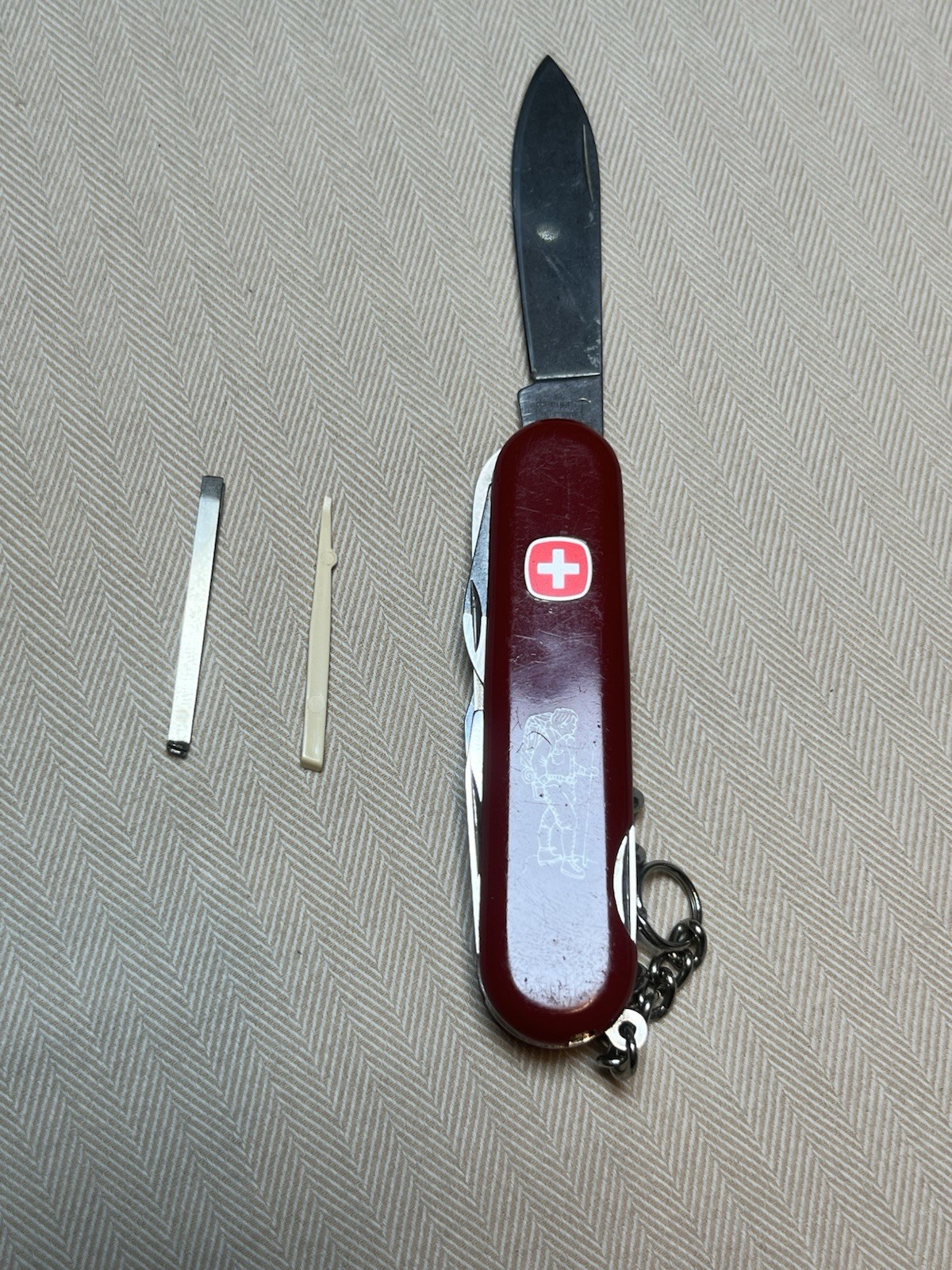 Vintage – Wenger Genuine Swiss Army Knife – Pathfinder – 8 in 1 tool – Rare