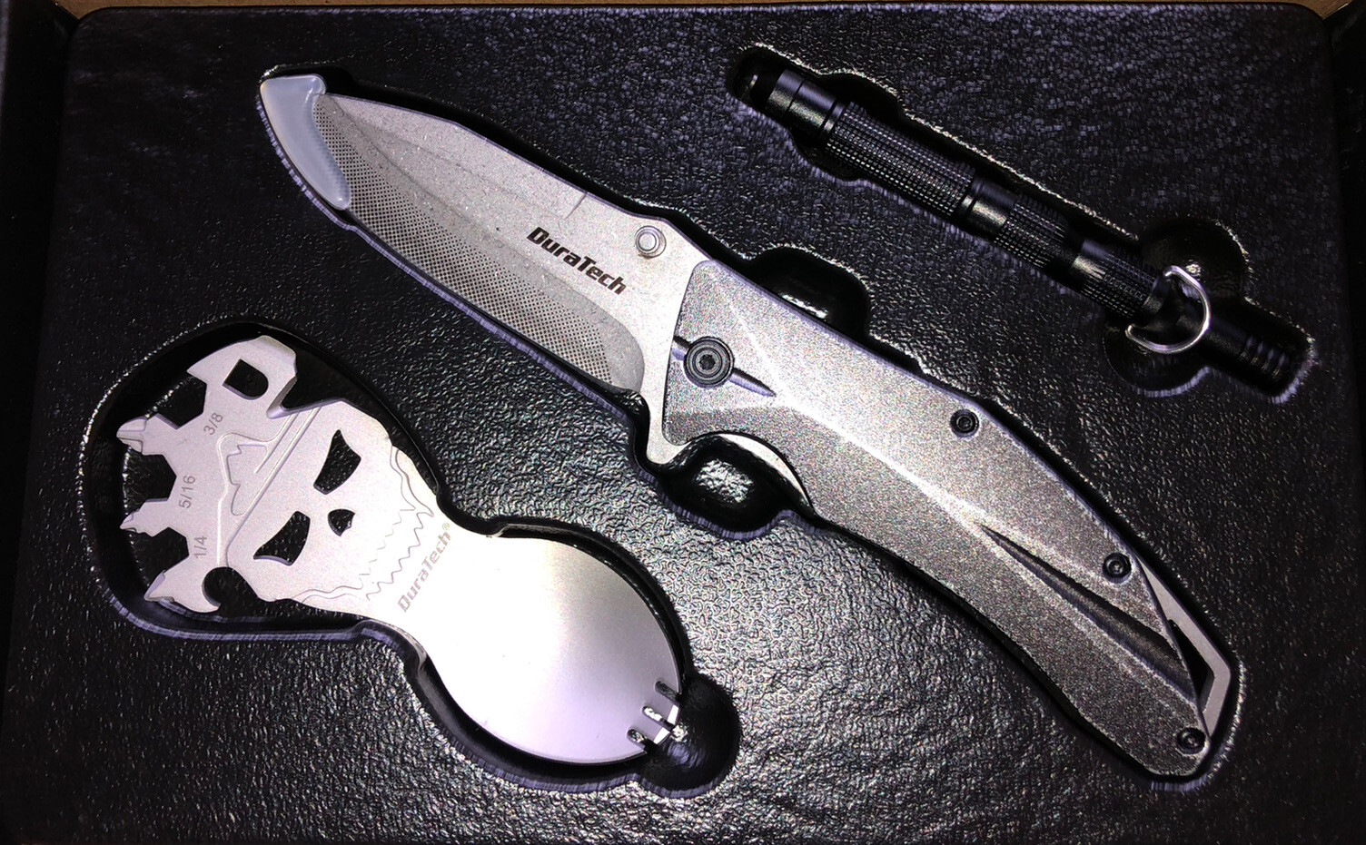 DURATECH Tactical Folding Knife, Multitool Combo Kit, Tactical Survival Tools