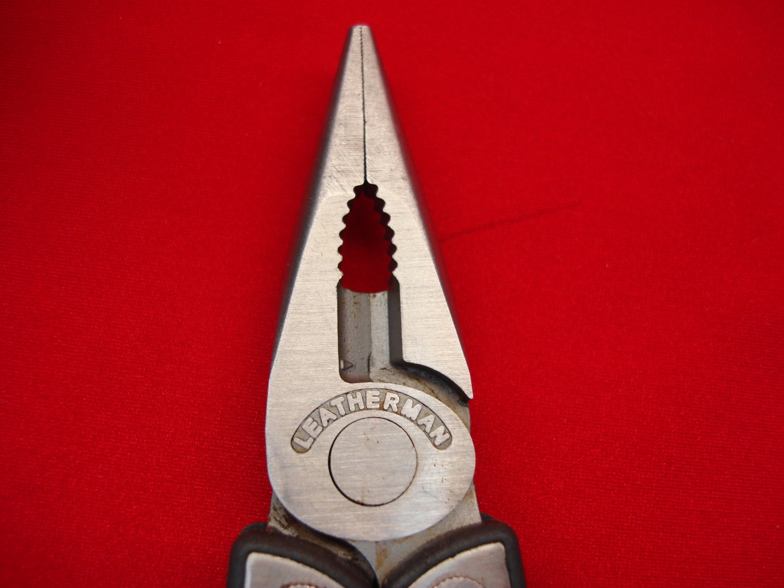LEATHERMAN KICK MULTI-TOOL – GENUINE WITH 5 TOOLS – PREOWNED BUT VERY NICE COND.