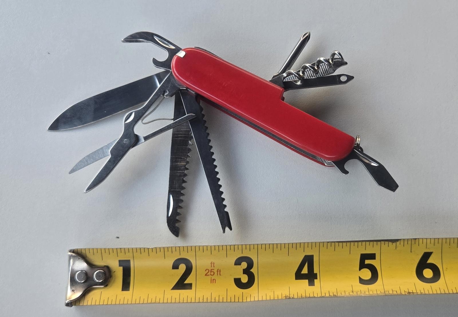 Vintage 2002 Royal Crest NWT Ska 13 13 Function Mint Multi-Tool