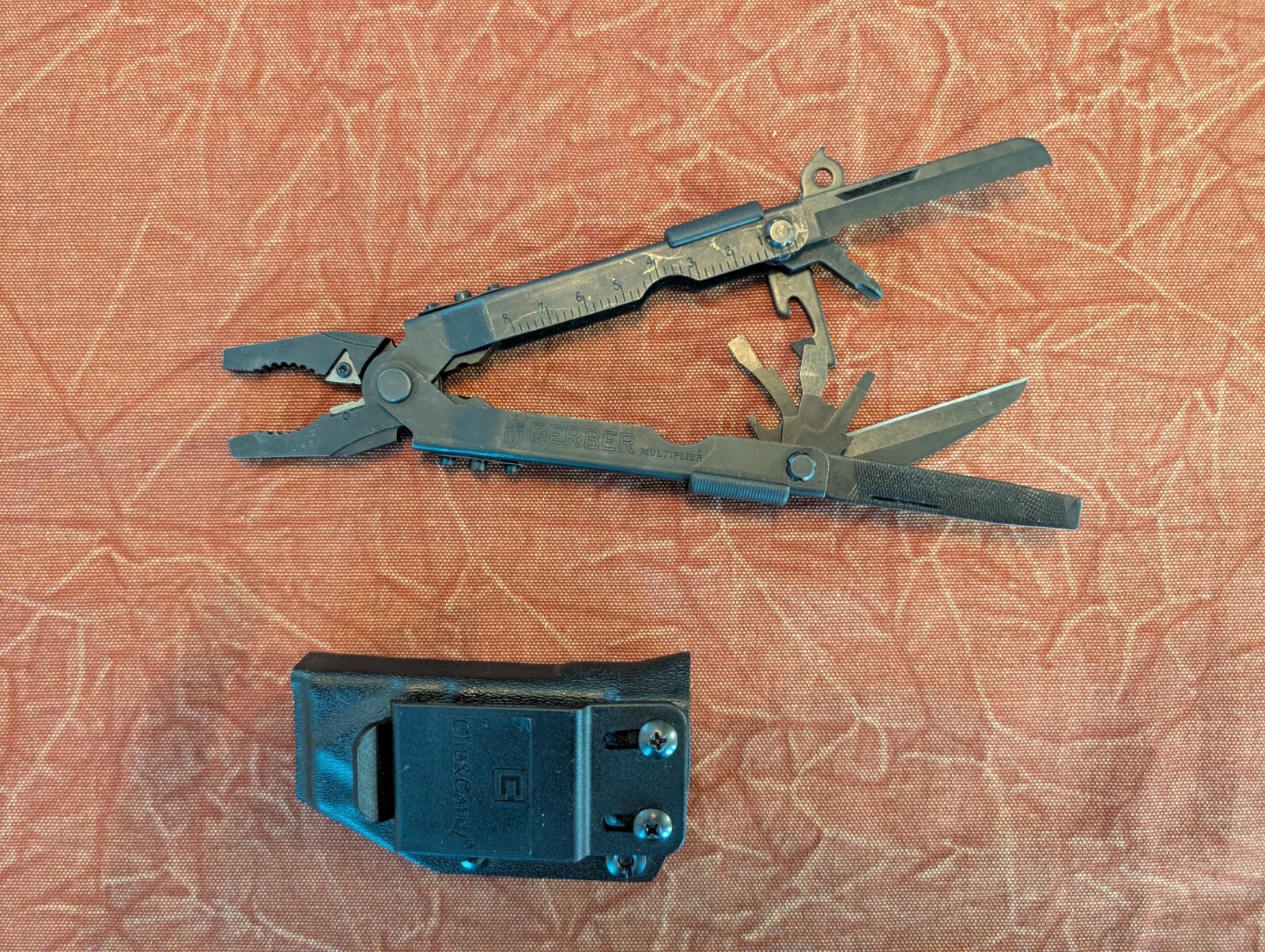 Gerber Tactical/Survival Set – LMF II Fixed Blade + Multi-Tool + Strap Cutter