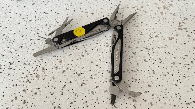 Leatherman Charge Nylon & Stainless Steel Black Multi Tool Pliers,Knife – –
