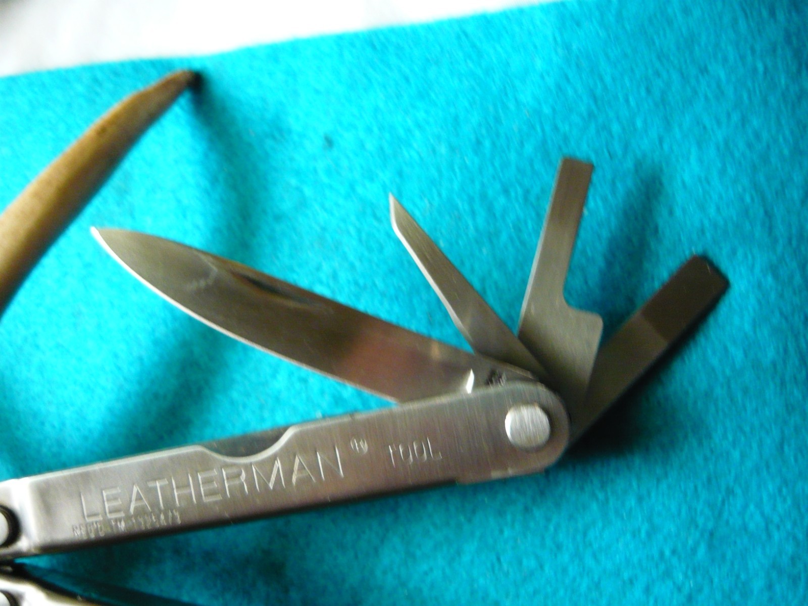 ***Leatherman BIG LETTER PST Multi-Tool -Japan w/ SHEATH