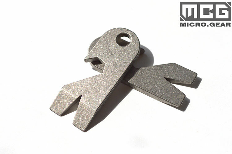 TC4 Titanium CNC Keychain EDC Wrench Multi Tool Pry Bar Crowbar Bottle Opener