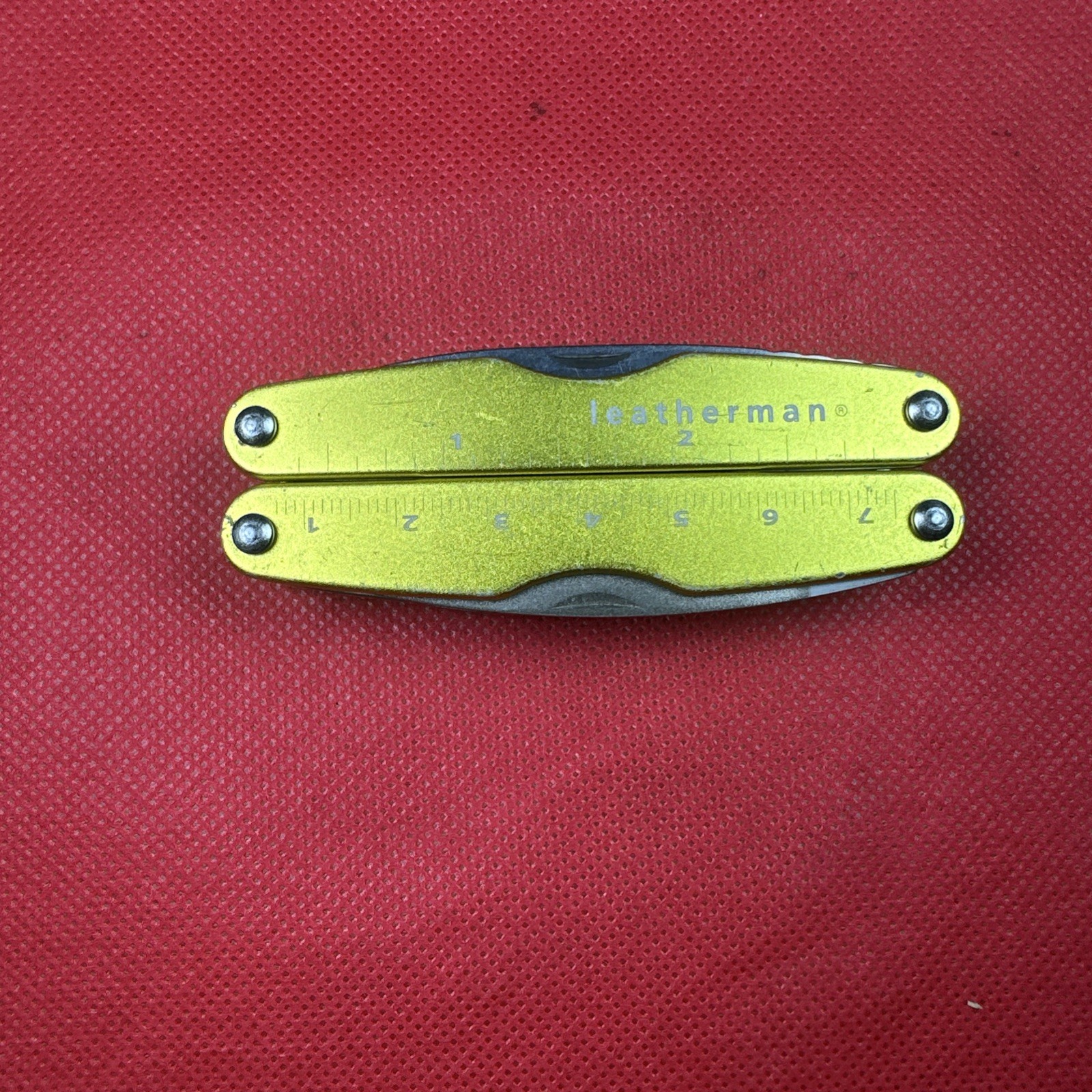 Rare & Discontinued Solar Yellow Leatherman Juice KF4, Fish, Home, Great EDC