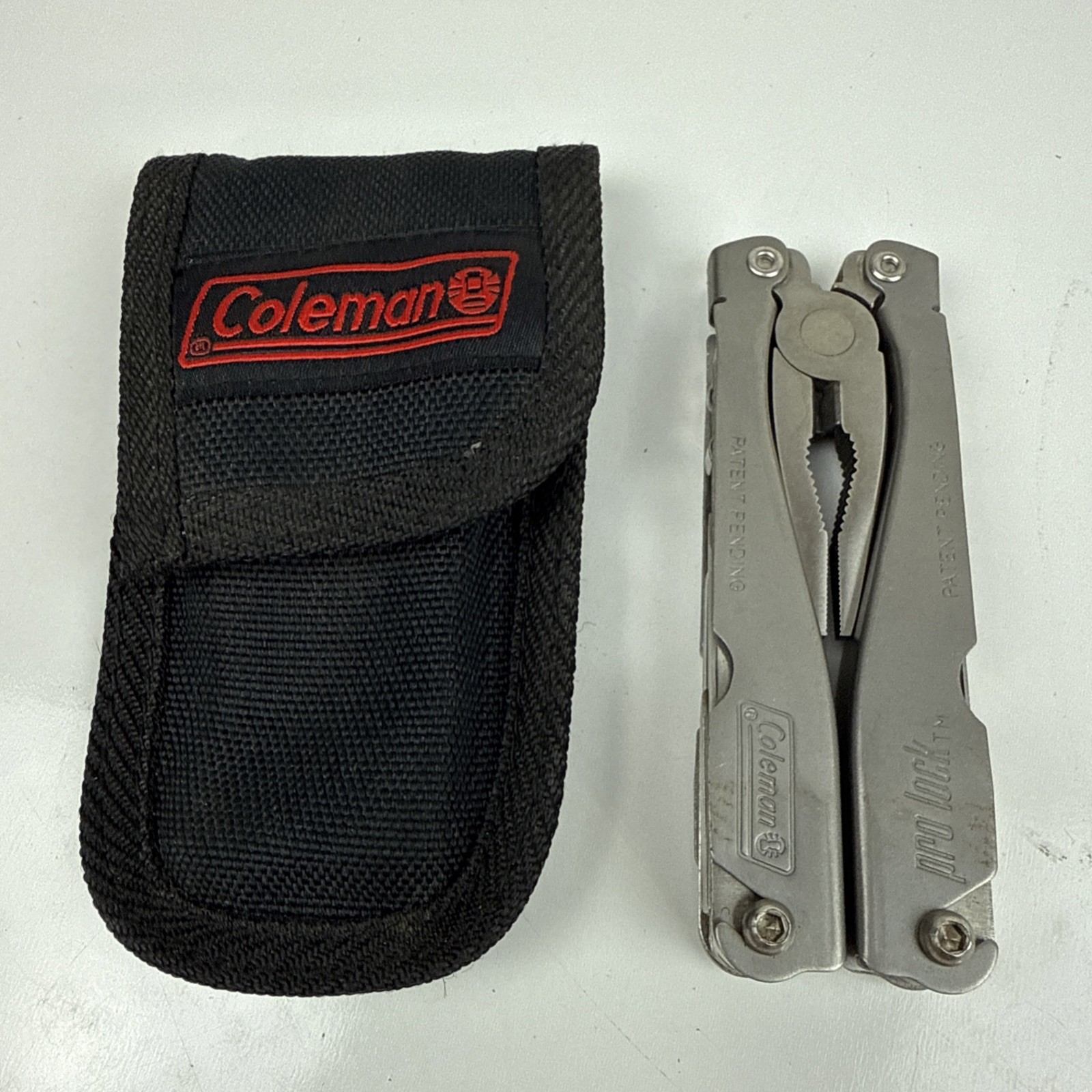 COLEMAN MULTI TOOL PRO LOCK CARTRIDGE SYSTEM CASE/POUCH, EXCELLENT!