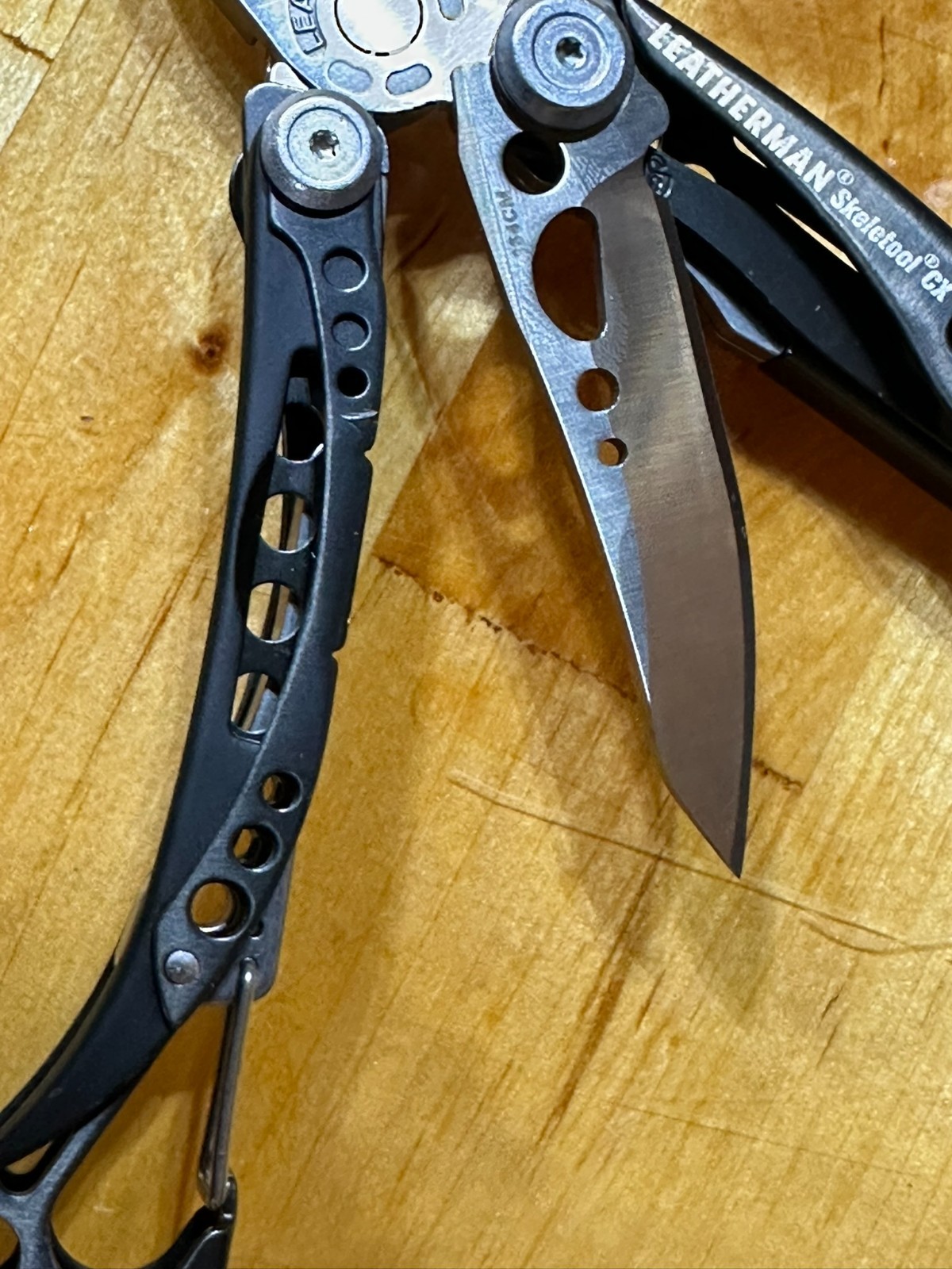 Leatherman Skeletool CX 7-in-1 Multi-Tool 154cm blade