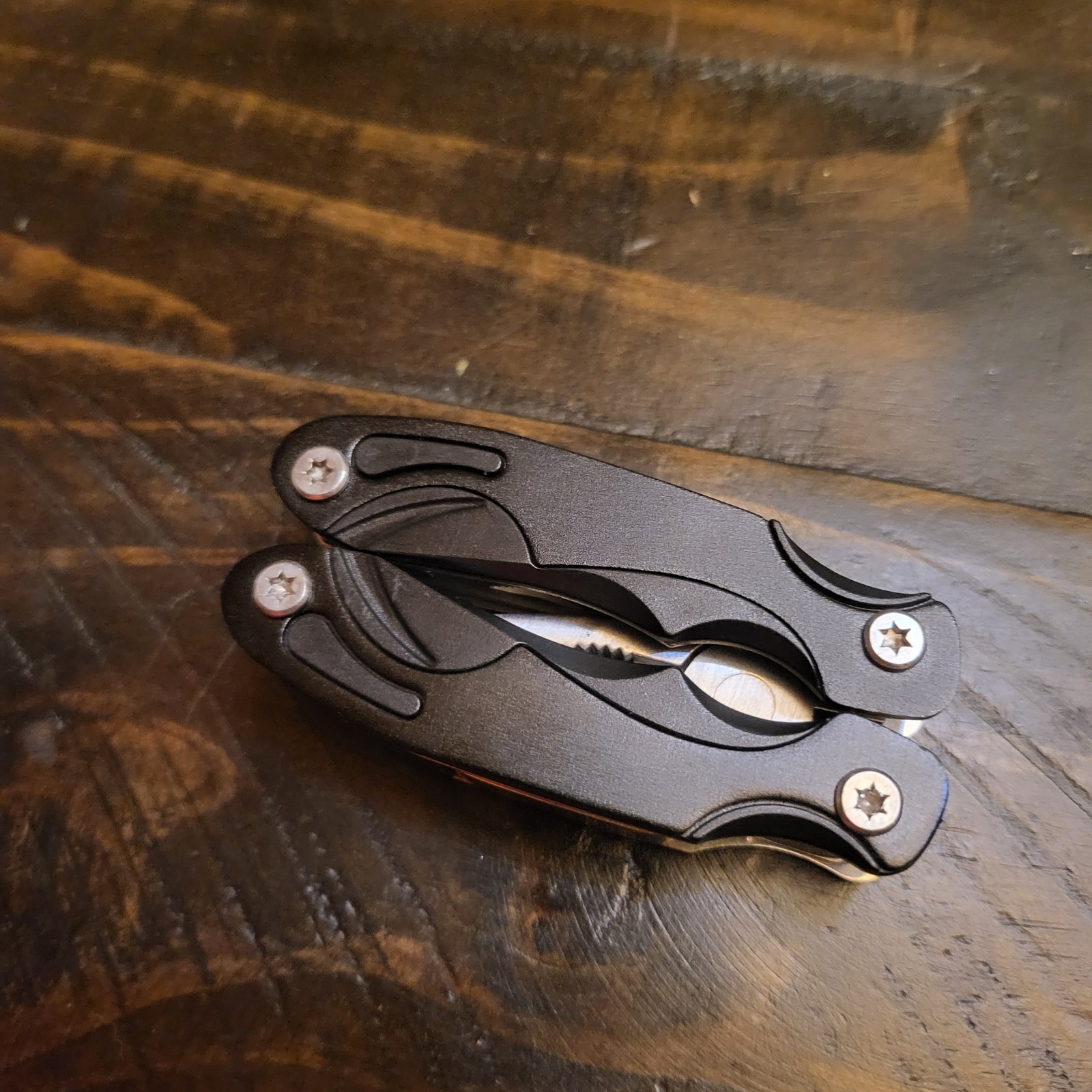 L@@k!!! Ruff Hewn Black Multi Function Pocket Knife Tool Gadgets – 10 Tools