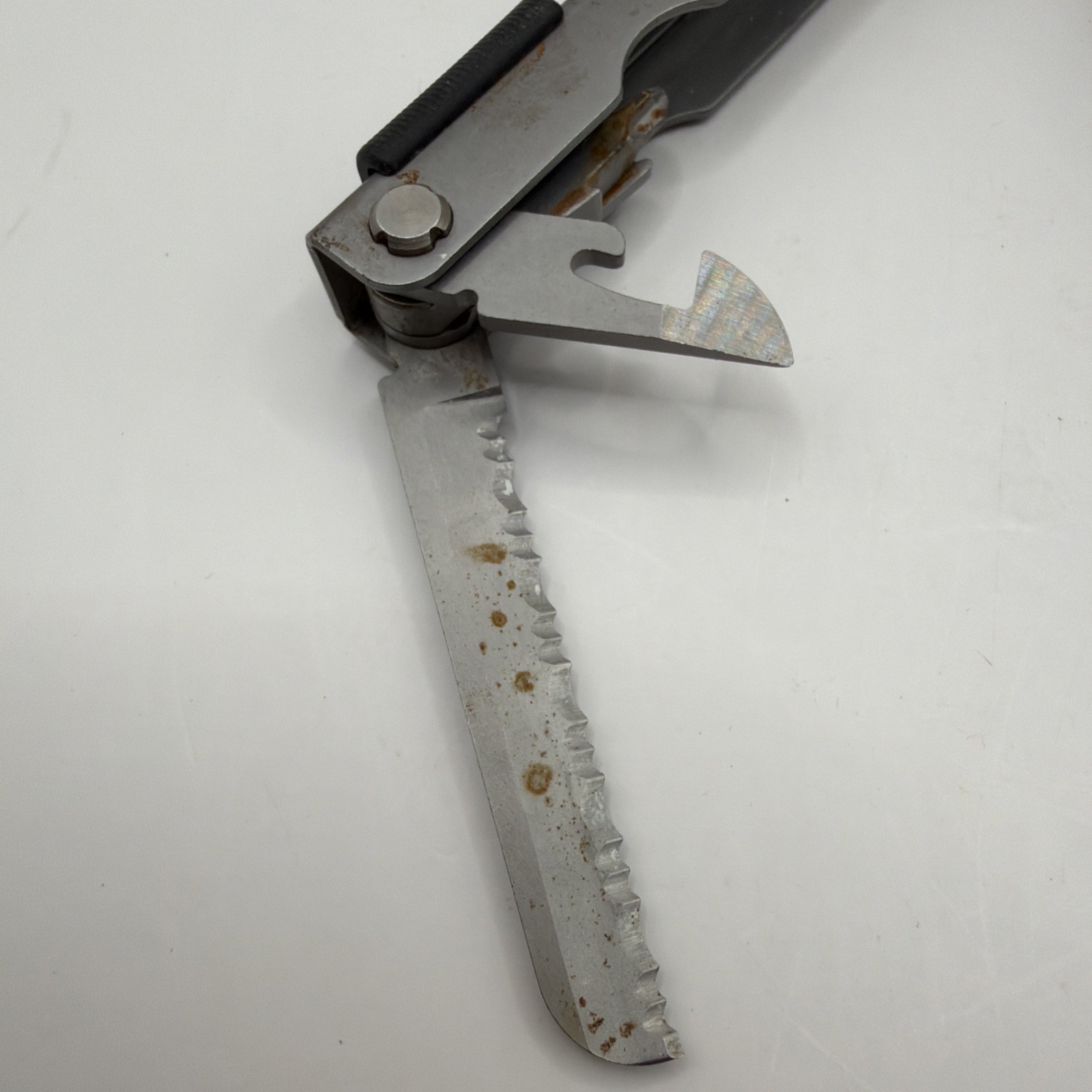 Gerber MP600 Multi-Tool Needle Nose Pliers USA Missing Retaining Clip