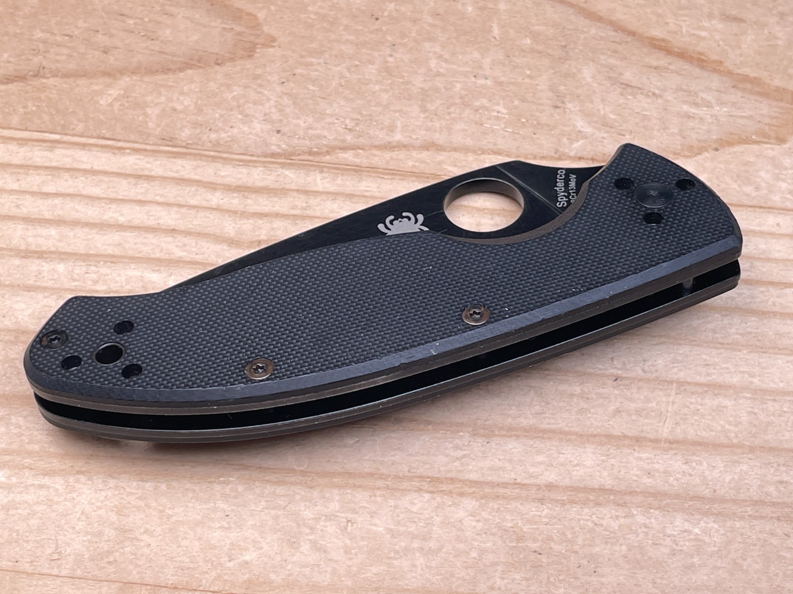 Spyderco Tenacious Folding Pocket Knife 8Cr13MoV Black Partially Serrated Blade