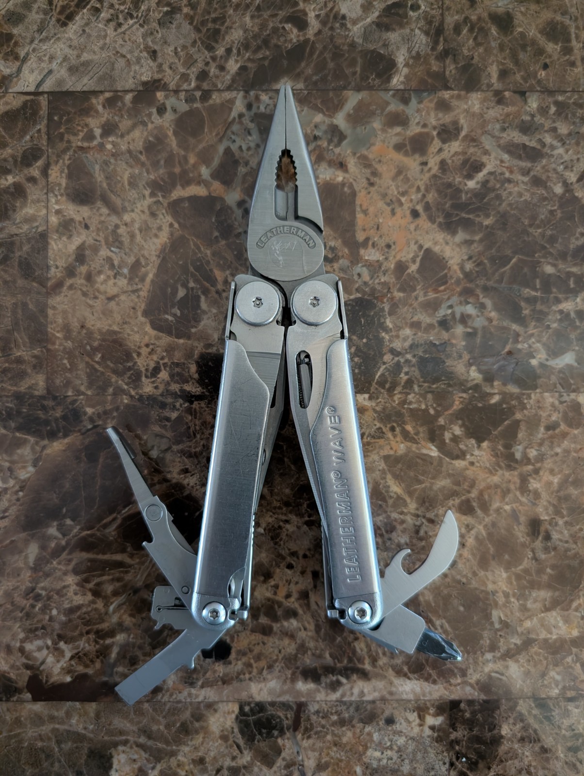 Leatherman – Wave 2.0 Model (2004 – 2018) | Stainless Steel – Used Condition
