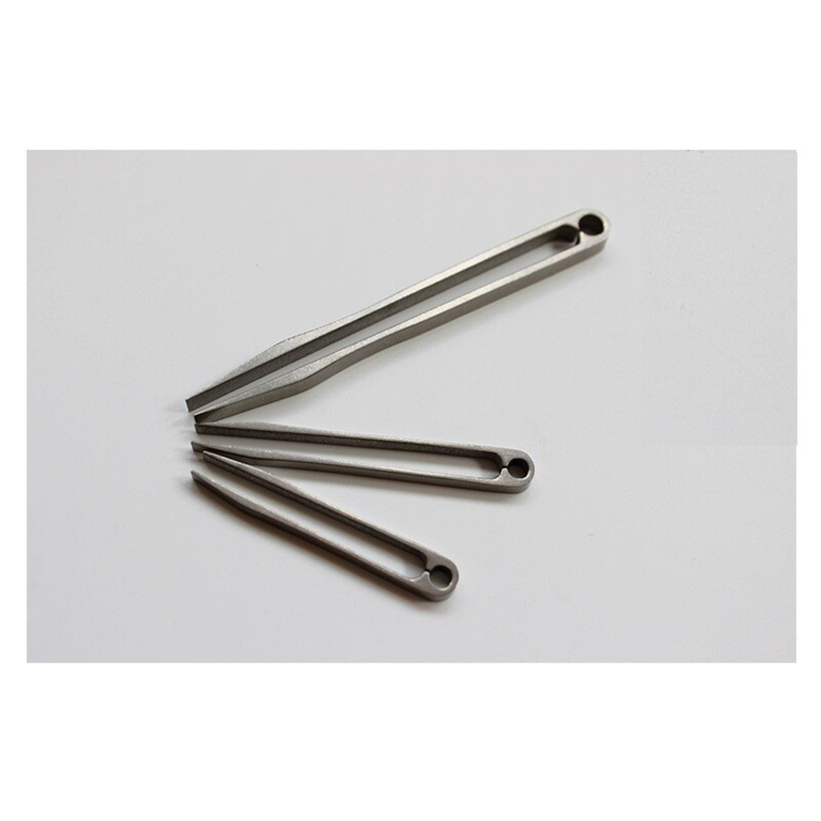 1PC Portable Titanium Alloy Tweezer EDC Survival Camping Outdoor Travel Tool