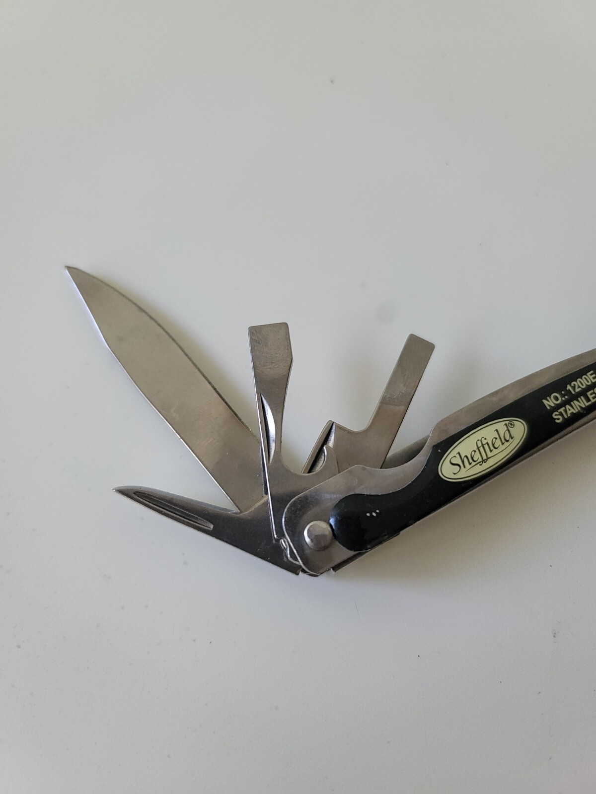 Sheffield No. 1200E Fishing Multi Tool Fish Scaler Needlenose Pliers Wire Cutter