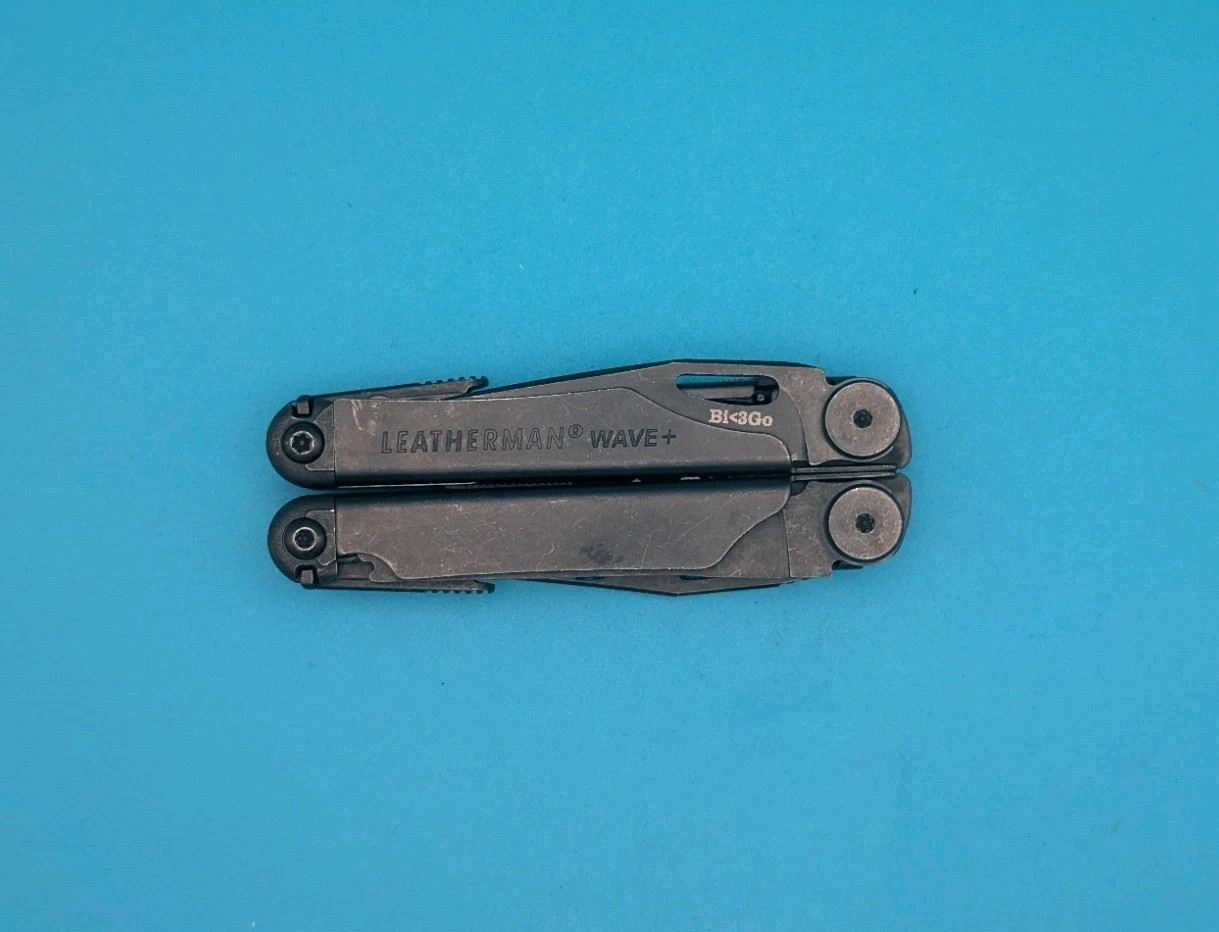 Leatherman Wave Plus + Multi-Tool! FAST SHIPPING! BLACK OXIDE!