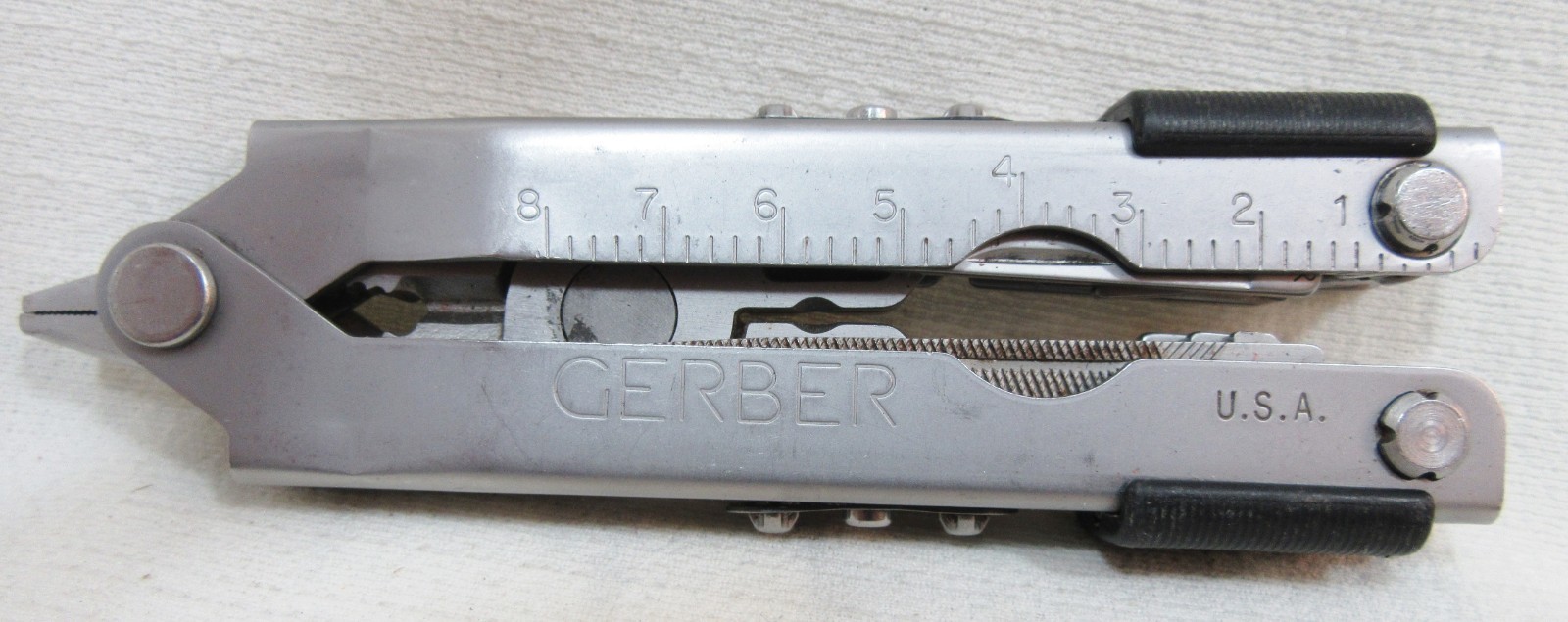 Gerber MP600 Multi Tool Gray