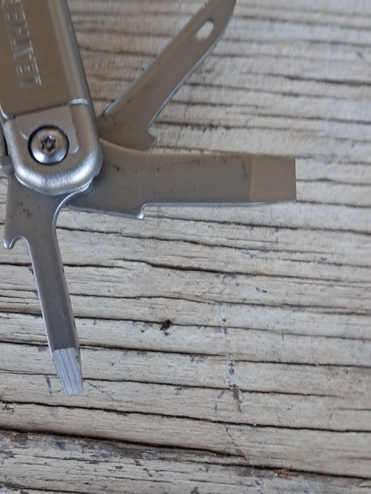 Leatherman Surge Multi Tool