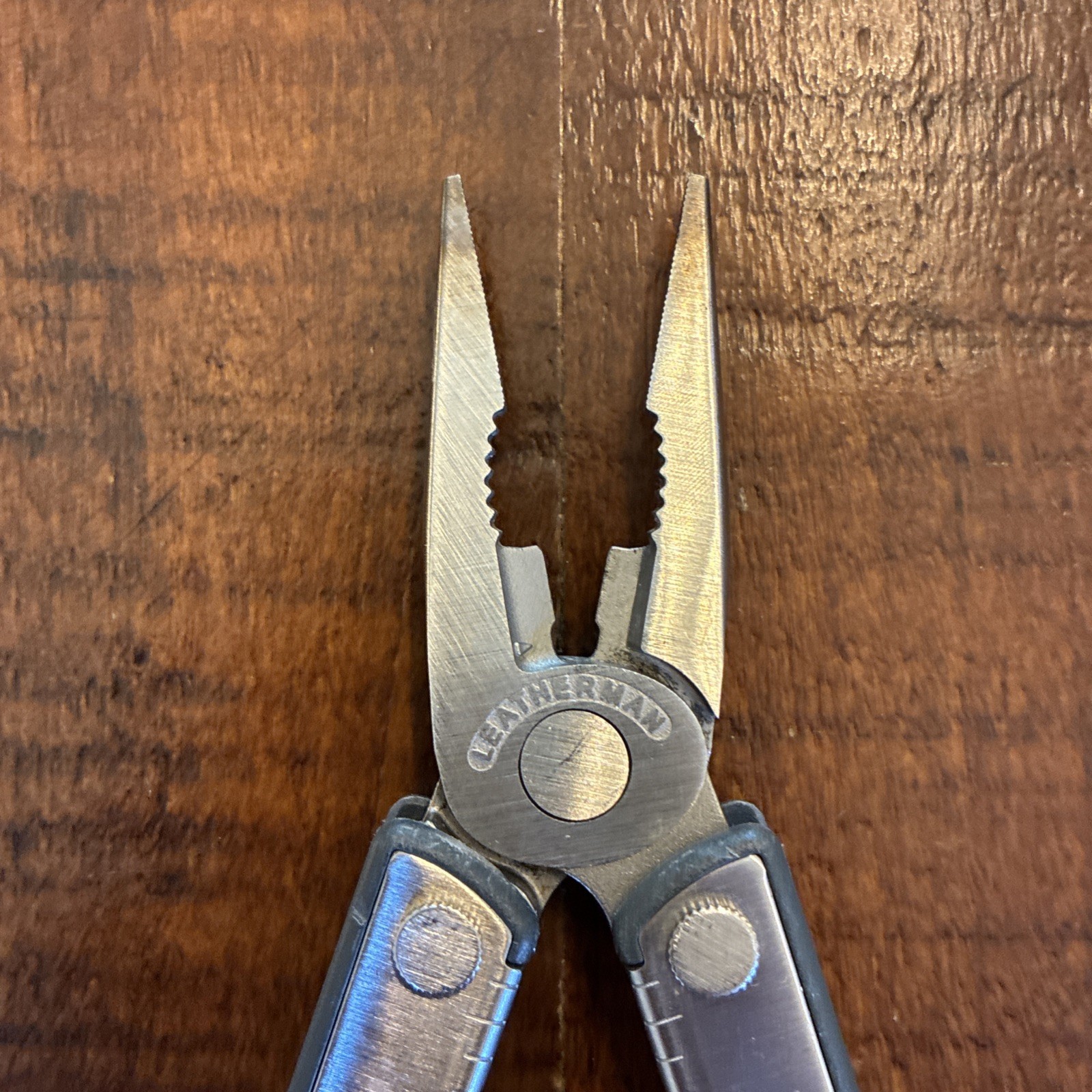 Leatherman Kick Date Code 02/06 – Very Good