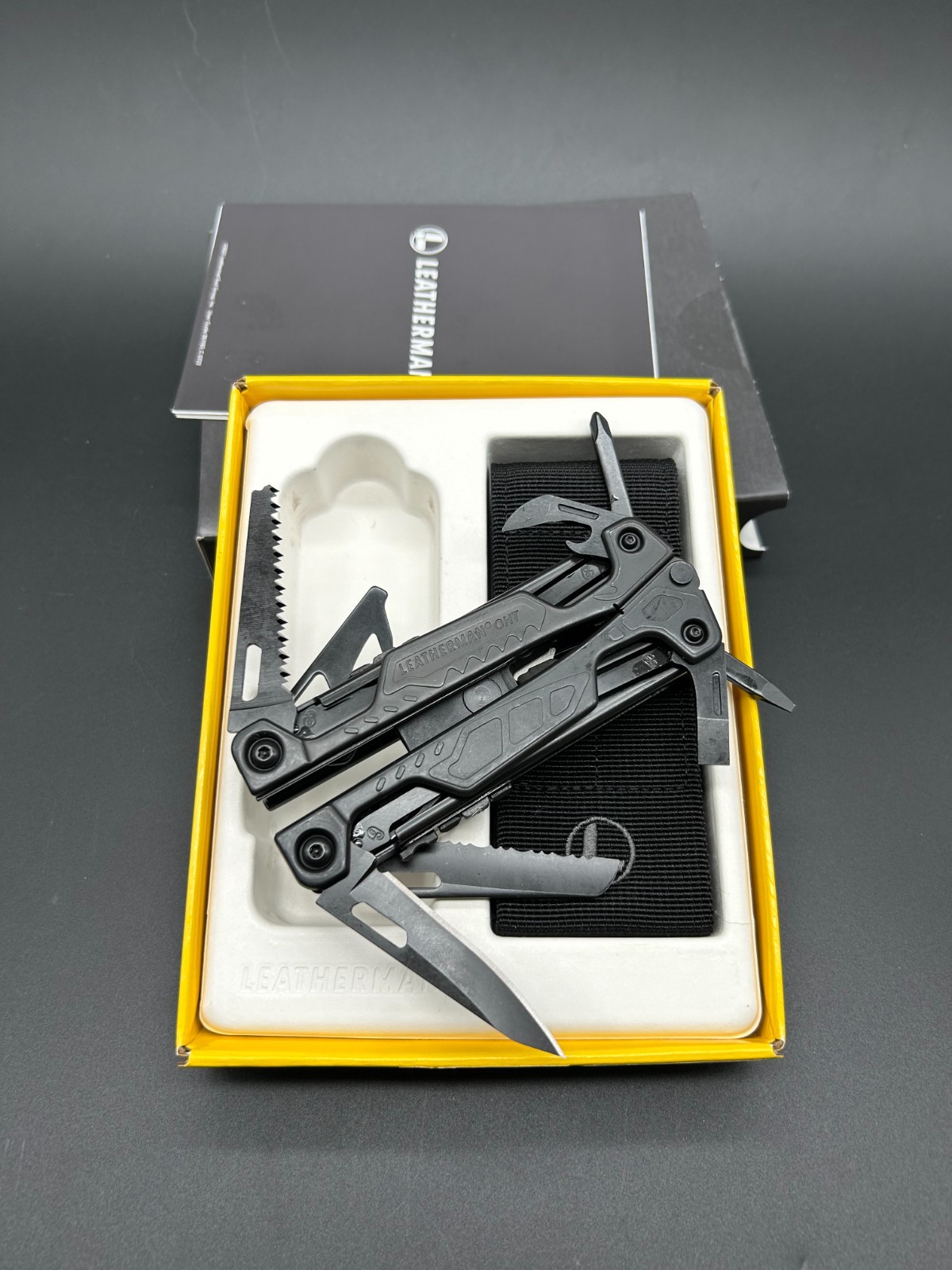 Leatherman OHT BLACK Multi-Tool – 16-in-1 One-Hand Operation, Military Grade