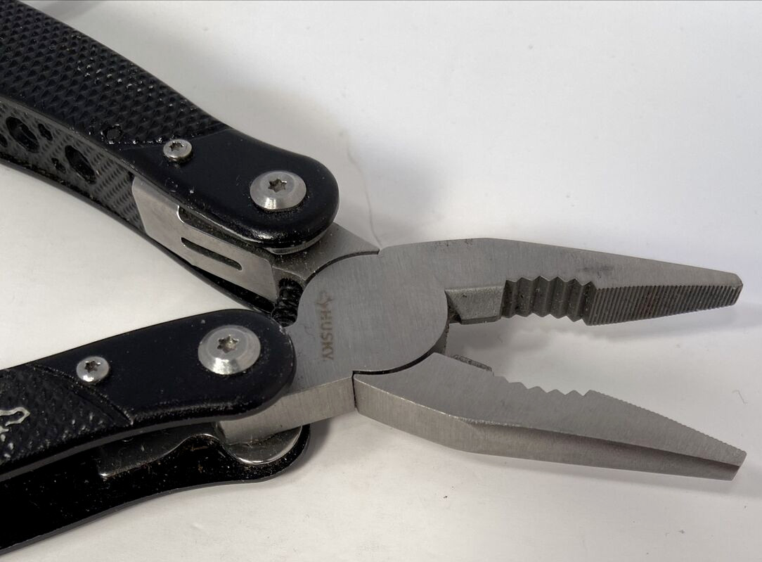 Husky 10 in 1 Folding Pocket Multi Tool Kit Stainless Pliers Knife File – Black