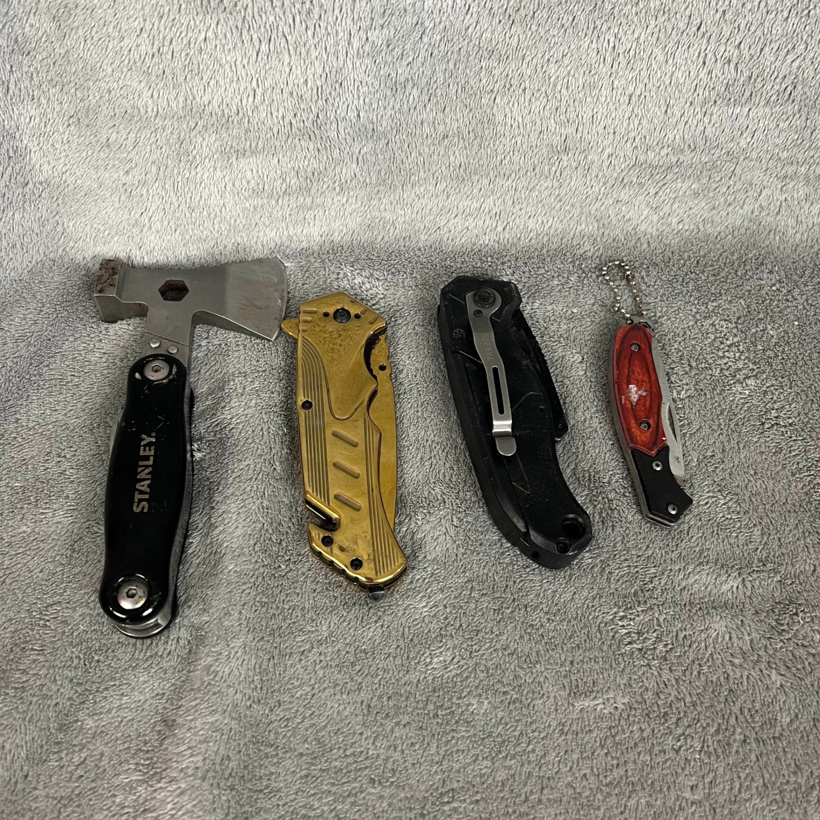 Lot of 4 Pocket Knives AS IS Stanley Multitool Snake Eye Pocket Knife