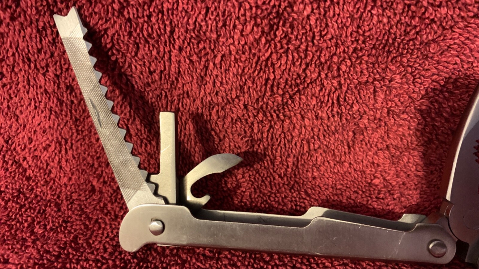 American Camper Multi-Tool with Case