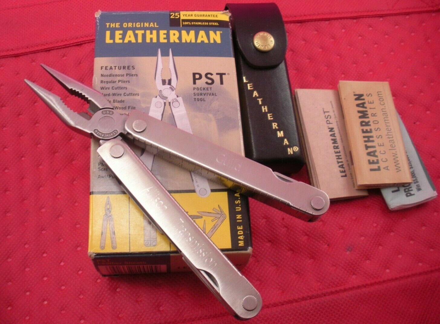 VINTAGE LEATHERMAN MULTI TOOL Never Used In Original Box D7