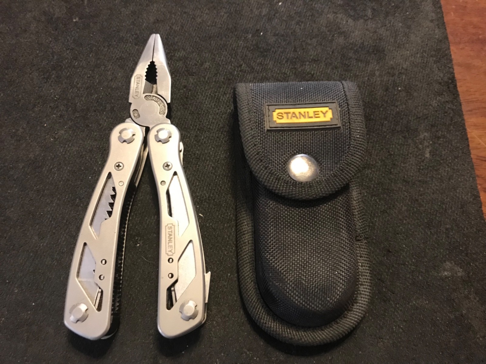 Stanley Tools 12-in-1 Multi-Tools Leatherman Style Plier Set w/ Sheath Case
