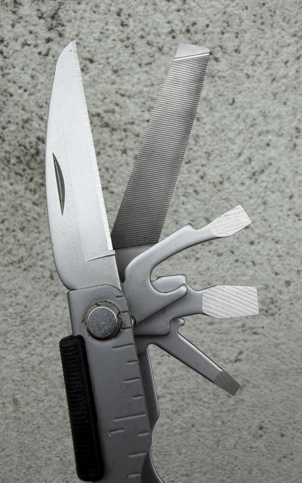 GERBER MP600 USA SILVER MULTI TOOL, KNIFE, PLIER, W/SHEATH, EXCELLENT!