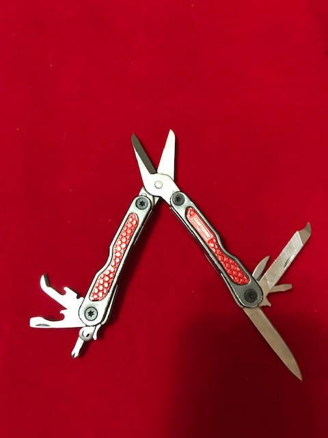 Craftsman 10-in-1 Multi-Tool Red with Carrying Case