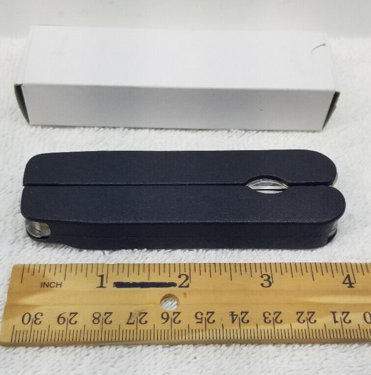 Heavy Duty Black Multi Utility Folding Knife/Tool 15 Function Made in china NEW.