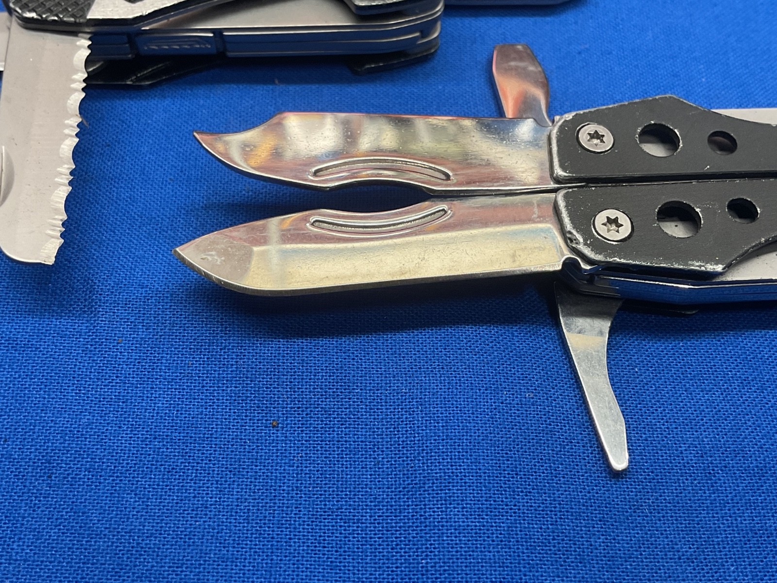 Gerber Vise and Clutch Mini Multi Tool Knife Pliers Lot of 2 Tools
