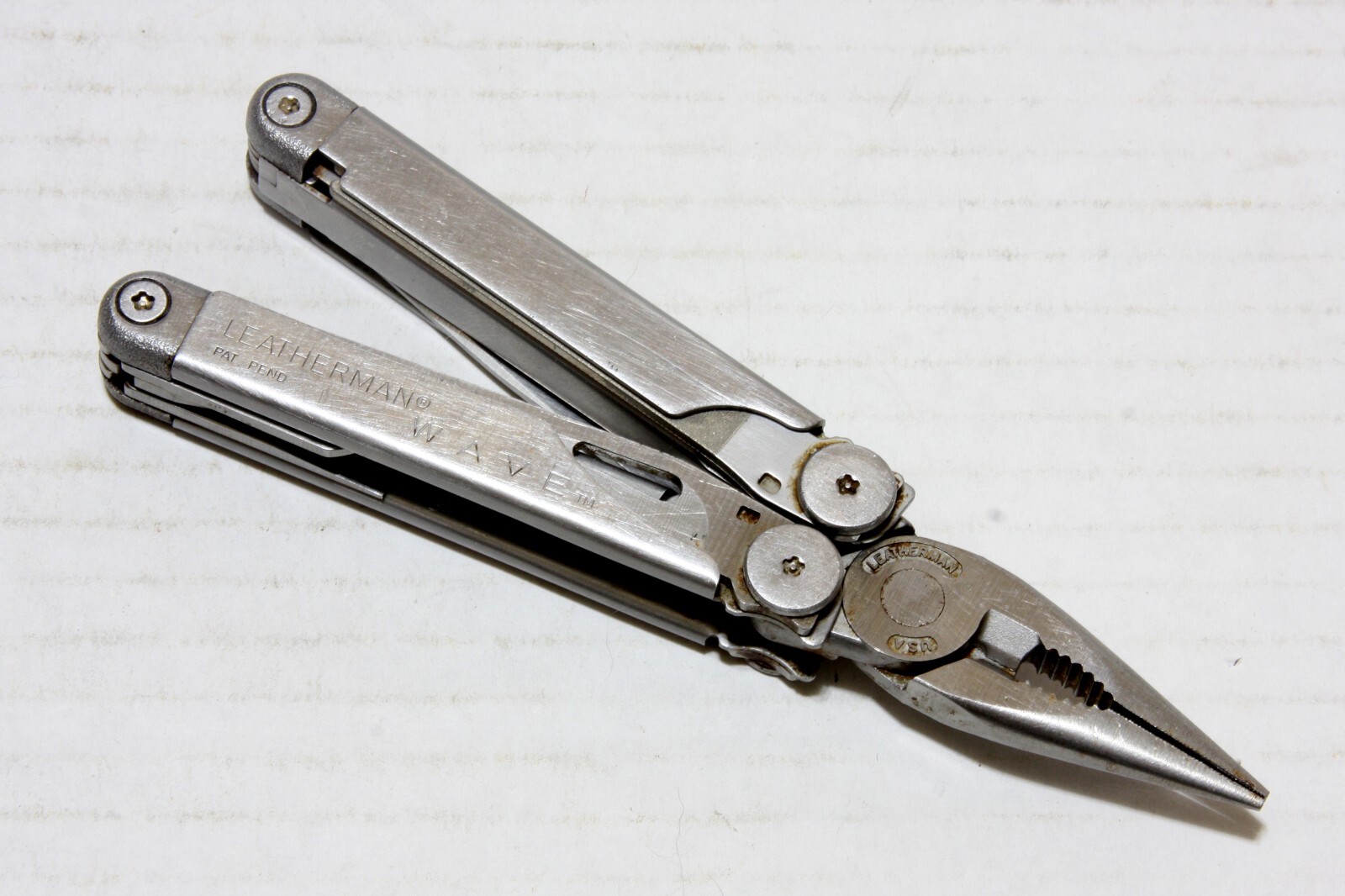 Leatherman Wave USA Multi-Tool Pat Pend Knife Needle Nose Pliers W/Sheath Vtg.