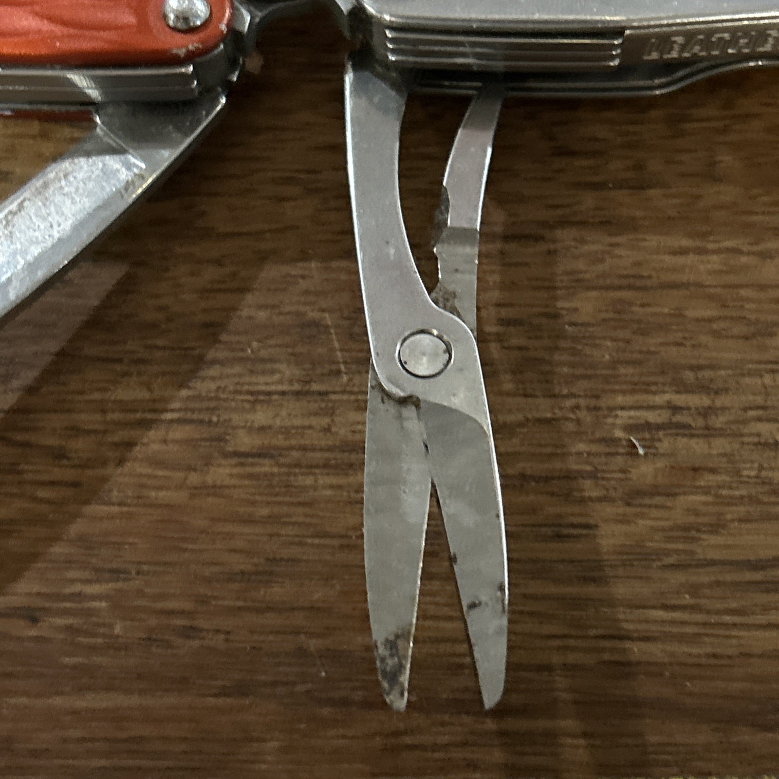 Leatherman Juice S2 Multi-Tool Pliers Pocket Knife Cinnabar Orange