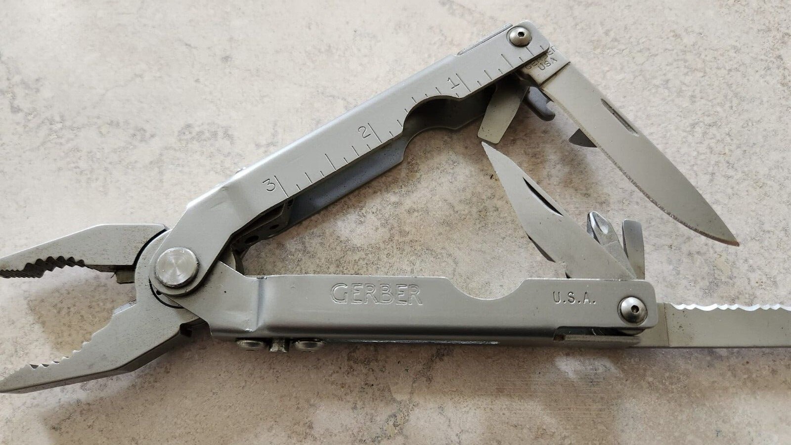 Gerber MP600 Needlenose Multi-Tools Rare Collectible 