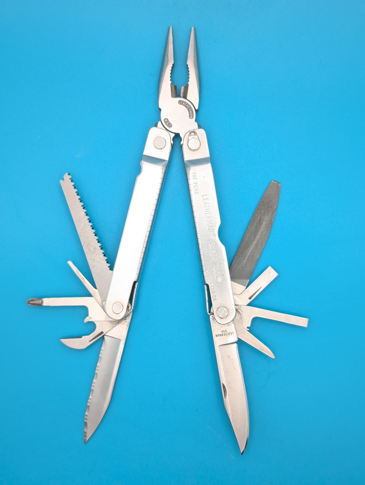LEATHERMAN Super TOOL Multi Function Tool PLIERS, Stainless! 06/96 DATE