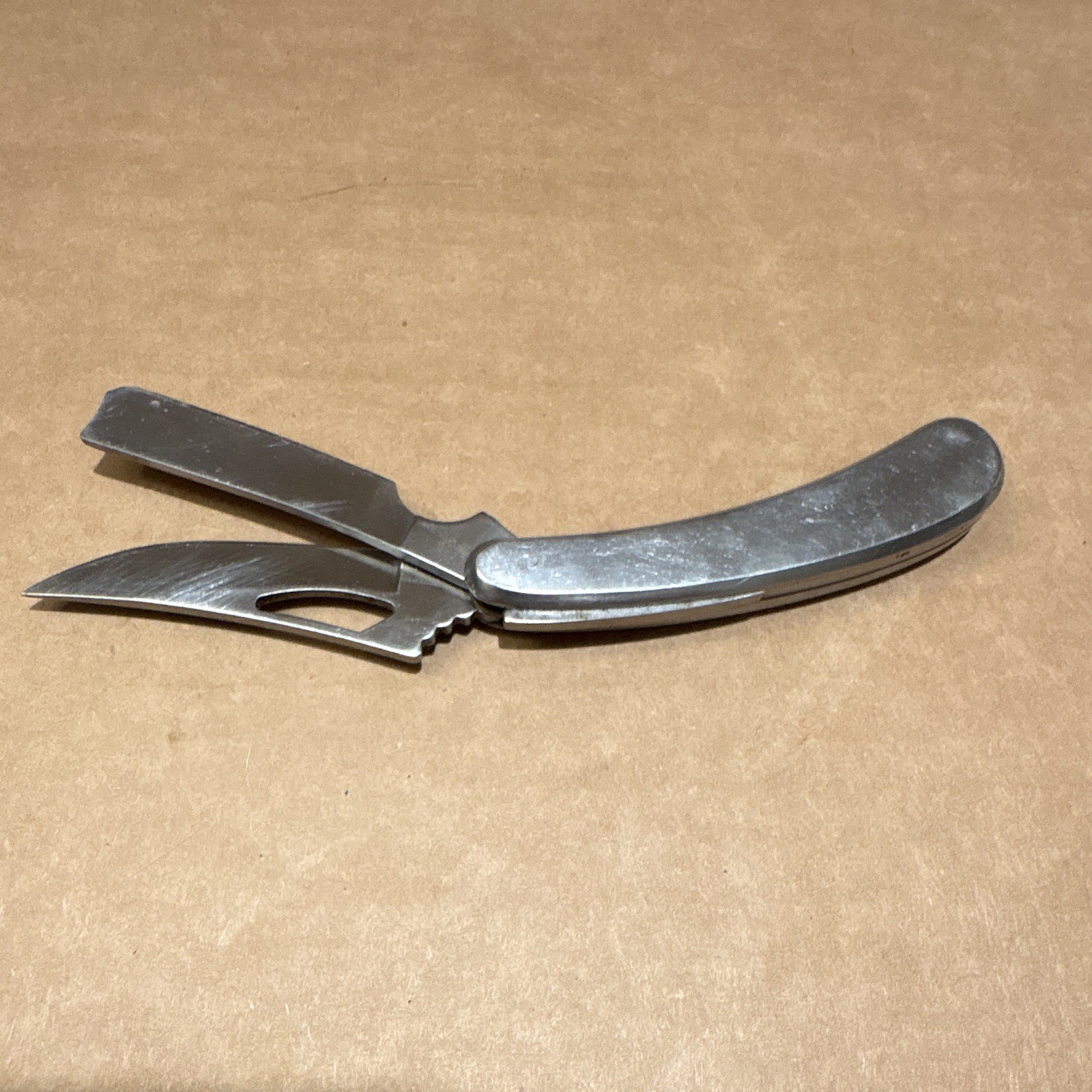 Stainless Steel 440 Folding Multi-Tool 7-in-1 Straight Edge Knife Silver