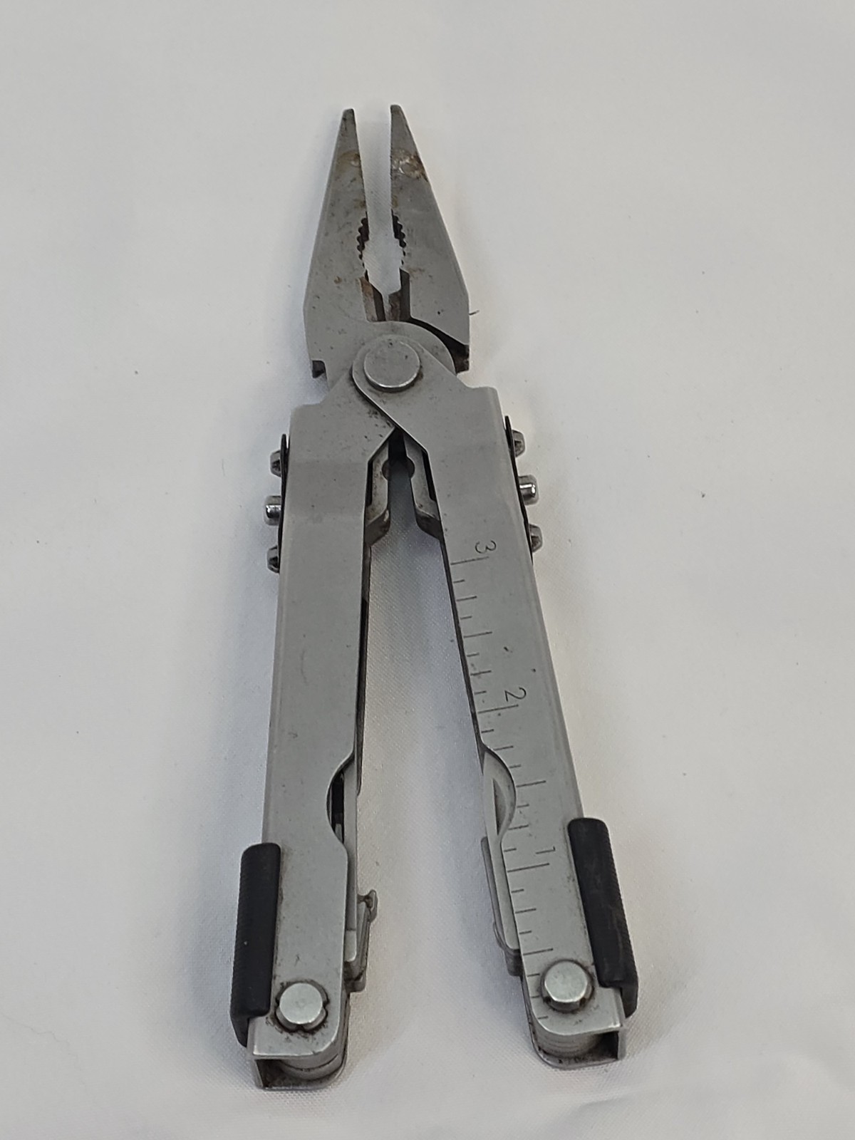 Gerber Multi-Plier 600, Carbide Cutters, Bluntnose – Silver