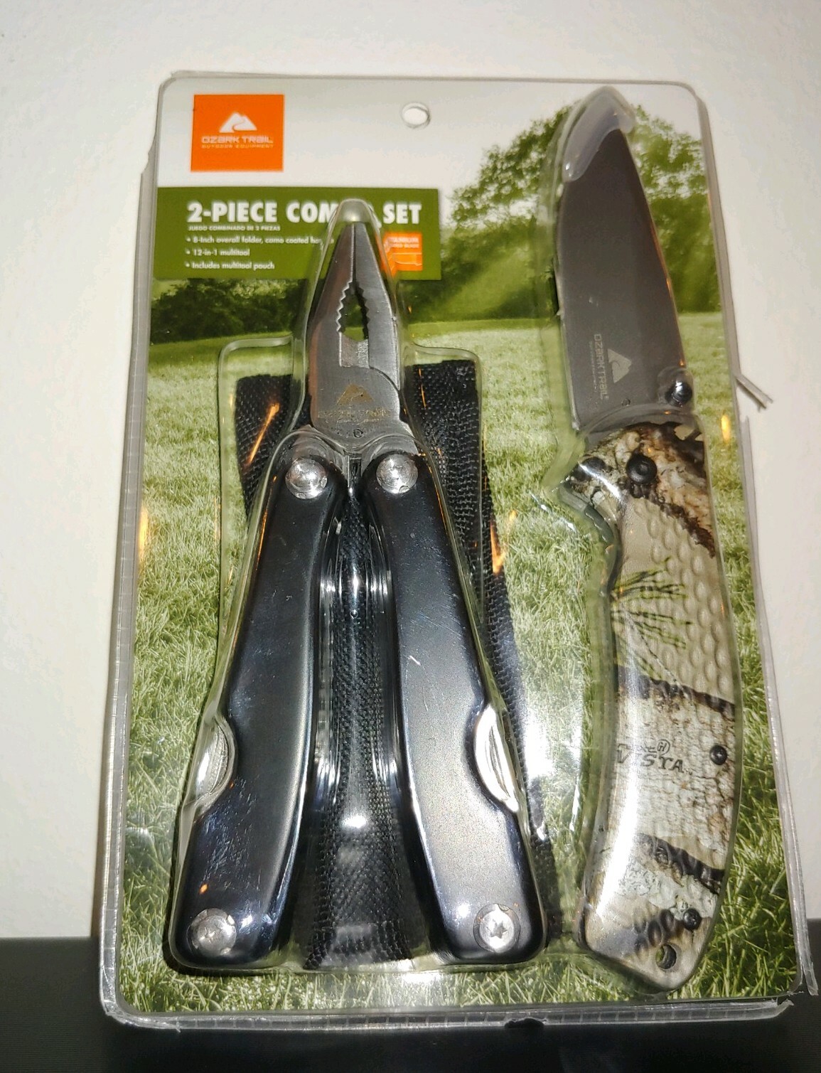 OZARK TRAIL Outdoor Hunting 2-Pc 8″ Folder Camo Knife & 12-in-1 Multi-tool Combo