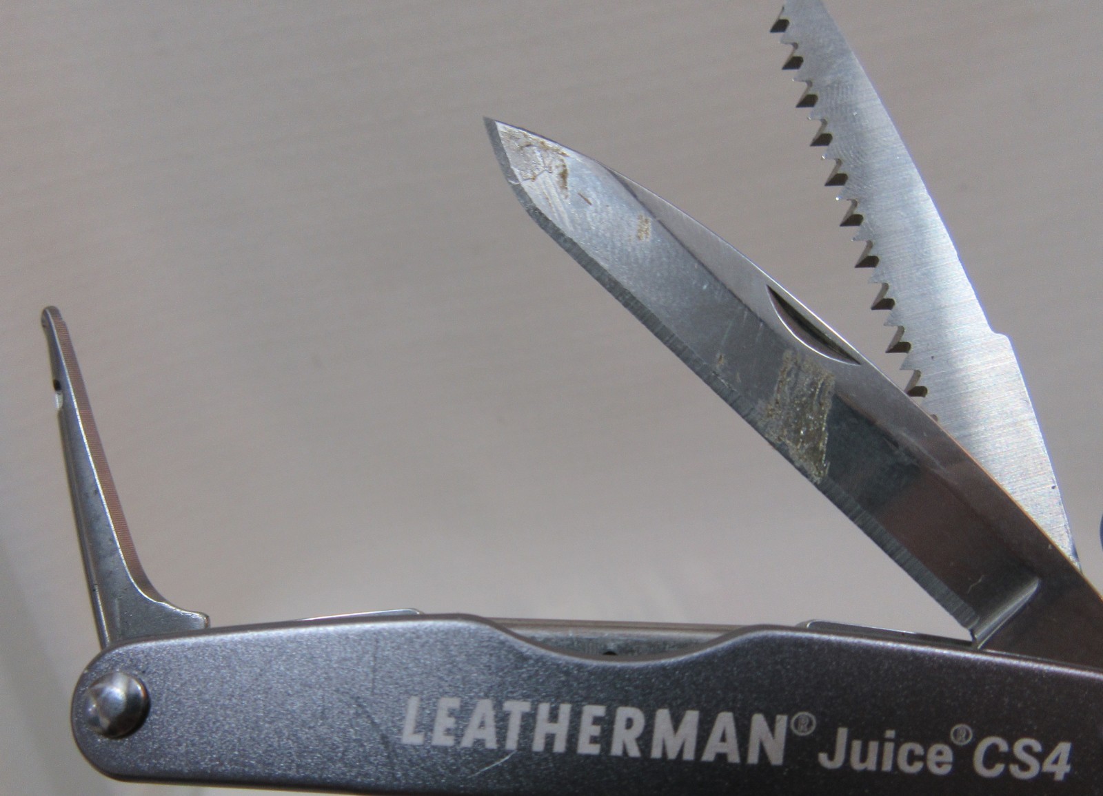Leatherman Juice CS4 Multi-Tool EDC Hunting Camping Fishing Survival W/Sheath