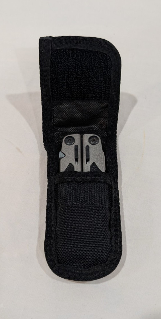 Gerber Multi-Tool 8 Tool Pliers Knife With Sheath Case Ships Free