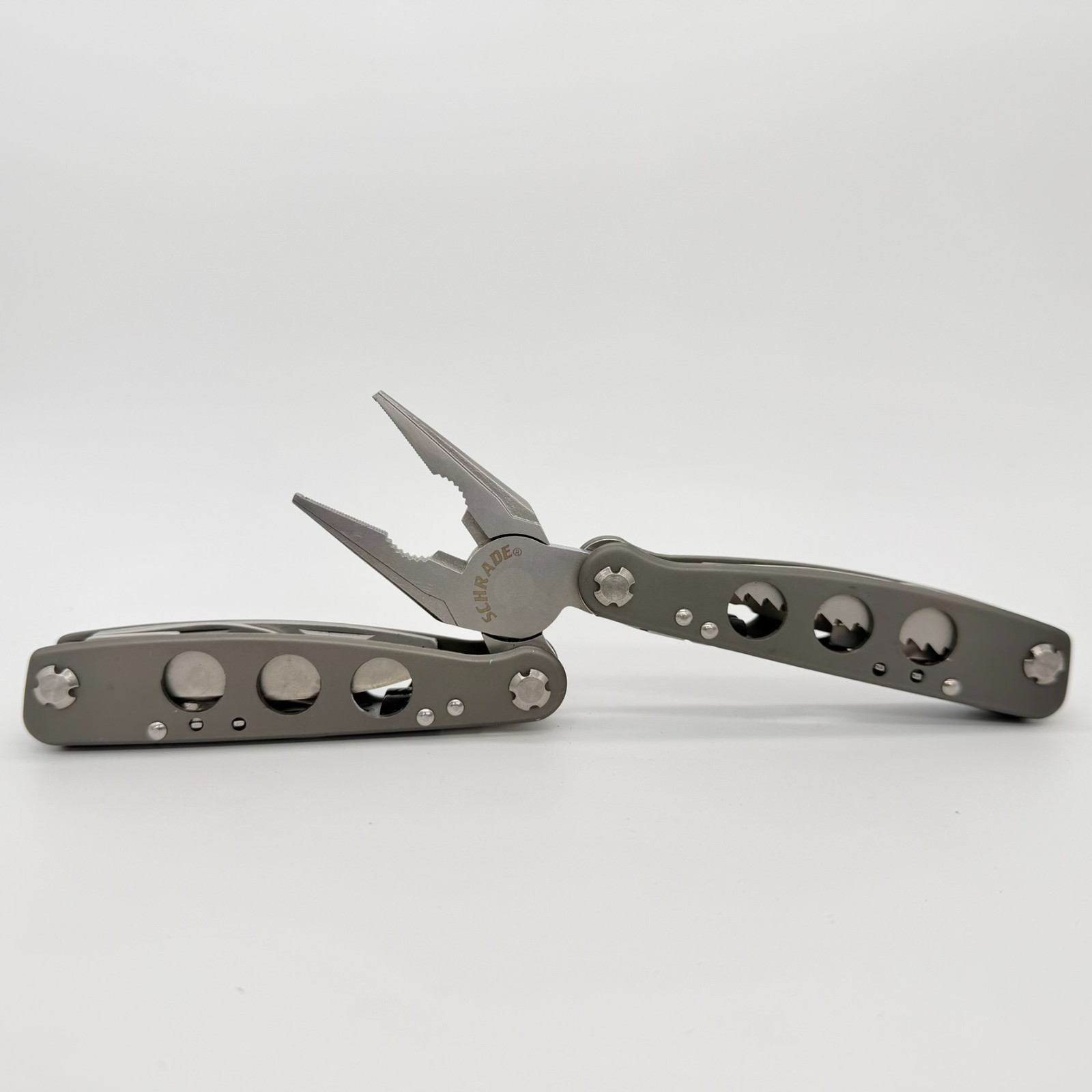 Schrade ST10 Tough Tool 15-in-1 Multi-Tool Pliers Pocket Knife Saw Hex Wrench