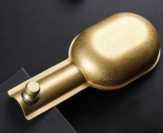 Brass cigar ashtray Creative metal cigar ashtray Cigar box Multifunctional tool