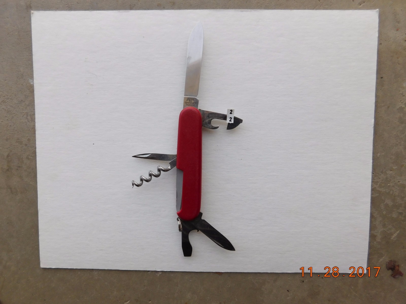 SWISS ARMY KNIFE POCKET 2 1/2 INCH 6 FUNCTIONS