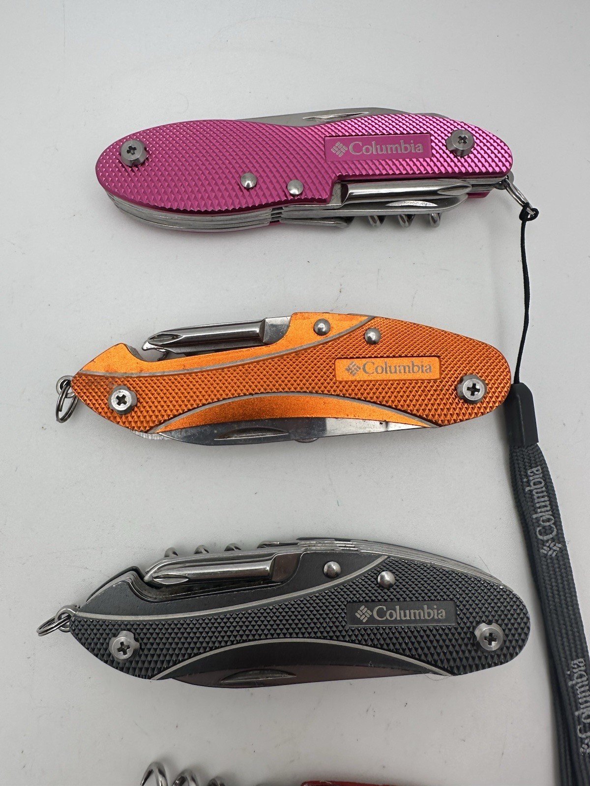 Lot Of 5 Columbia Deluxe Graphite Multitool 11 in 1 Multi Colored