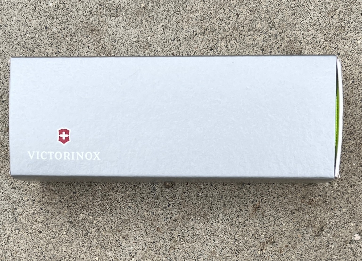 Victorinox Rescue Tool Glow In the Dark Yellow Swiss Army knife, 0.8623.MWN, NIB