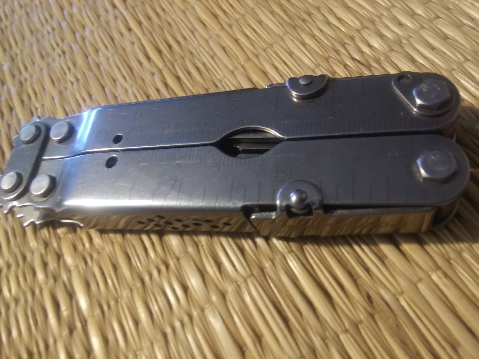 Vintage SOG Tool Original Multi-Tool POWERLOCK PATENT PENDING