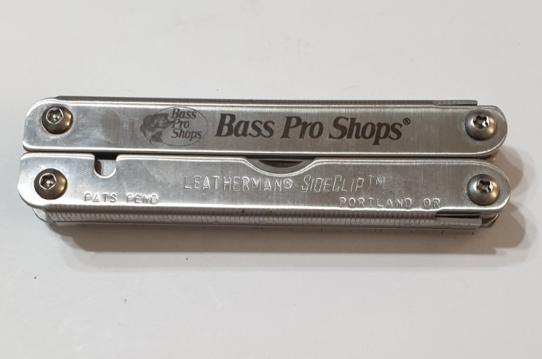 🔥🔥 Leatherman Squirt PS4 Red Rare Retired Used Multi Tool Keychain Collectable
