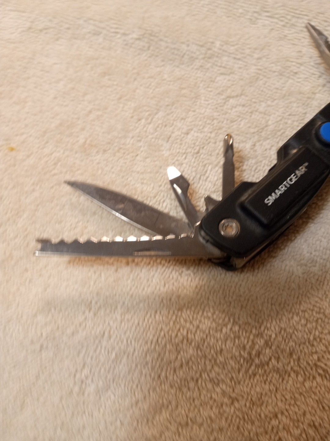 Smart Gear USB Rechargeable Flashlight Multi-Tool